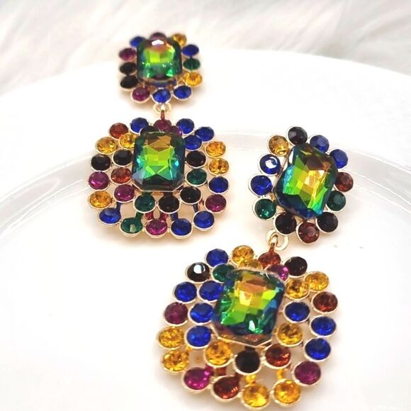 New ZARA cz Kaleidoscope Statement earrings - Picture 1 of 10